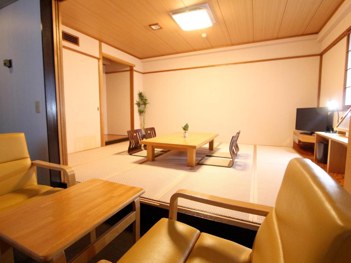 宇都宫利夫马克斯经济型酒店 外观 照片